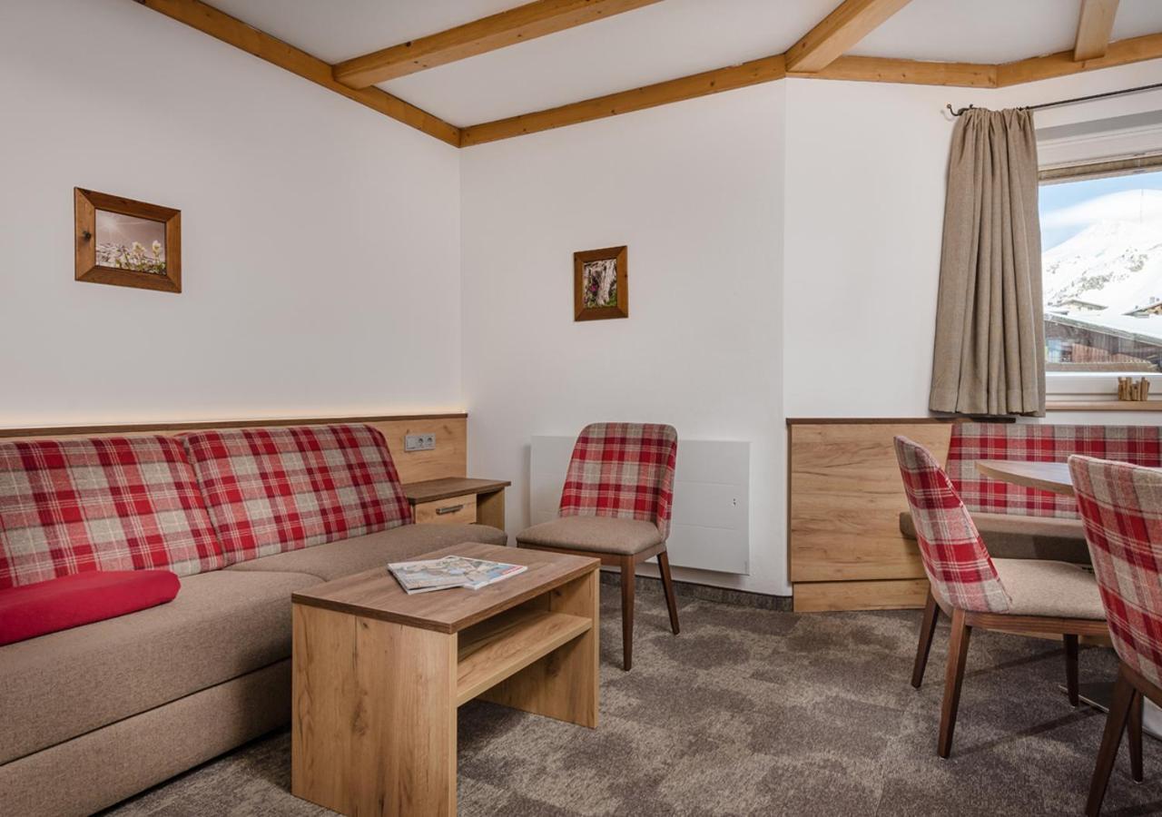 Apartments & Garni Alpenrose Obertauern Exterior photo